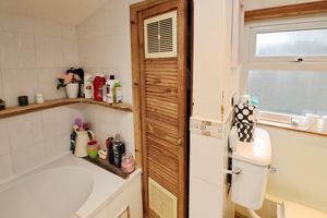 YORK ROAD- click for photo gallery